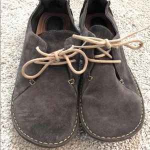 Suede Clarks Moccasin Shoes, Women Size 8